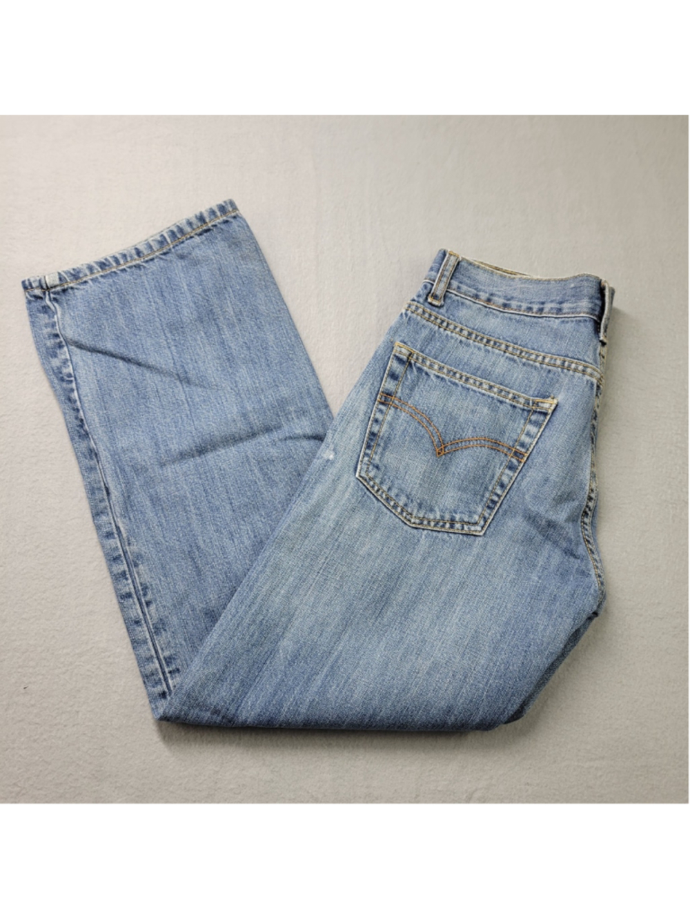 Levi's 569 Jeans Boys Size 14 Reg Blue Denim Light Wash 27X27 Loose Straight - Picture 3 of 11